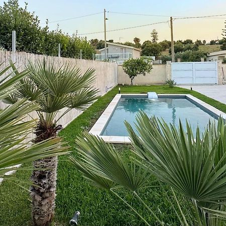 Villa Etoile - Charme & Relax With Pool 아볼라 외부 사진