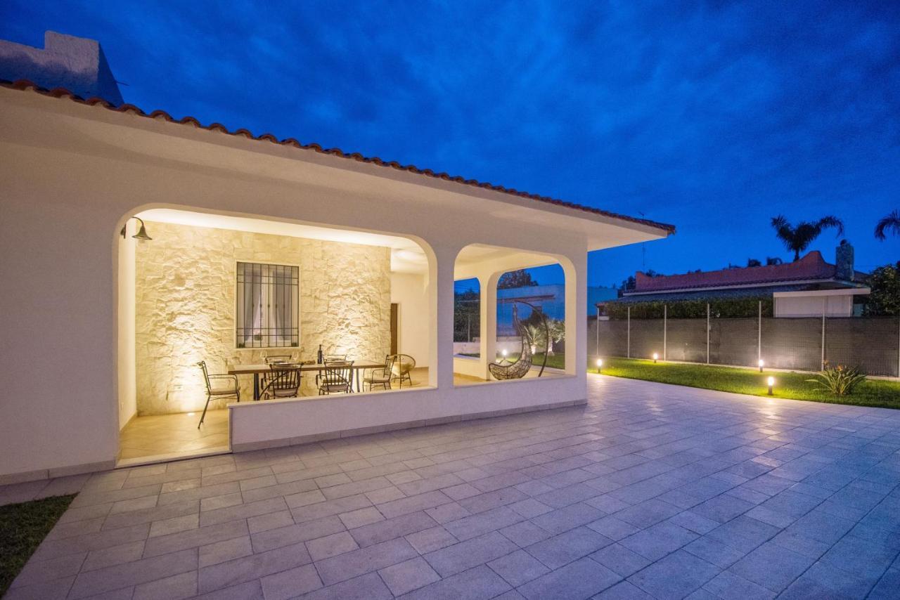 Villa Etoile - Charme & Relax With Pool 아볼라 외부 사진